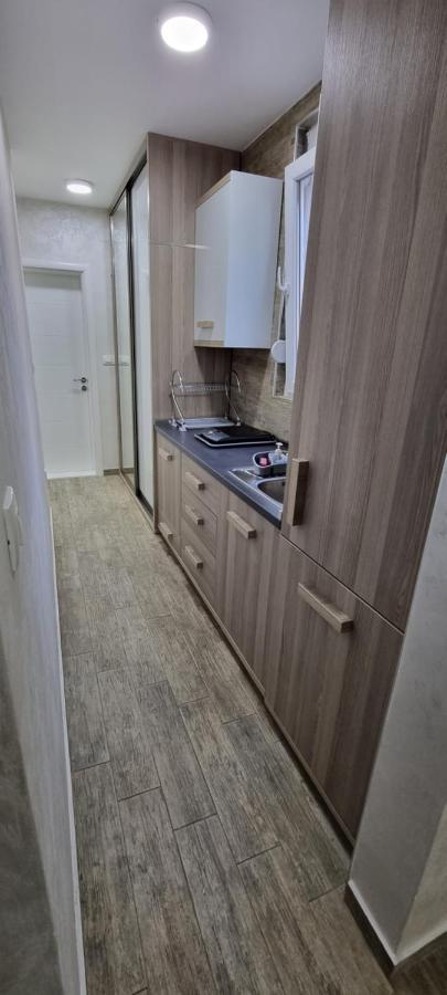 Amarok Apartment Bar Bagian luar foto