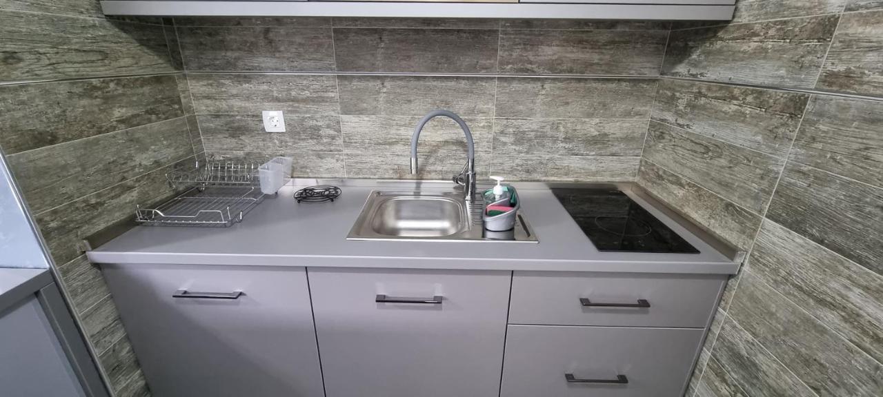 Amarok Apartment Bar Bagian luar foto
