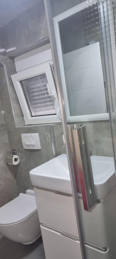 Amarok Apartment Bar Bagian luar foto