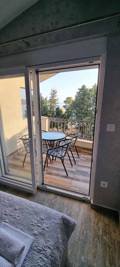 Amarok Apartment Bar Bagian luar foto